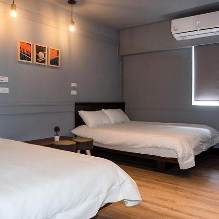 Appartamento Easyliving Tainan Esterno foto